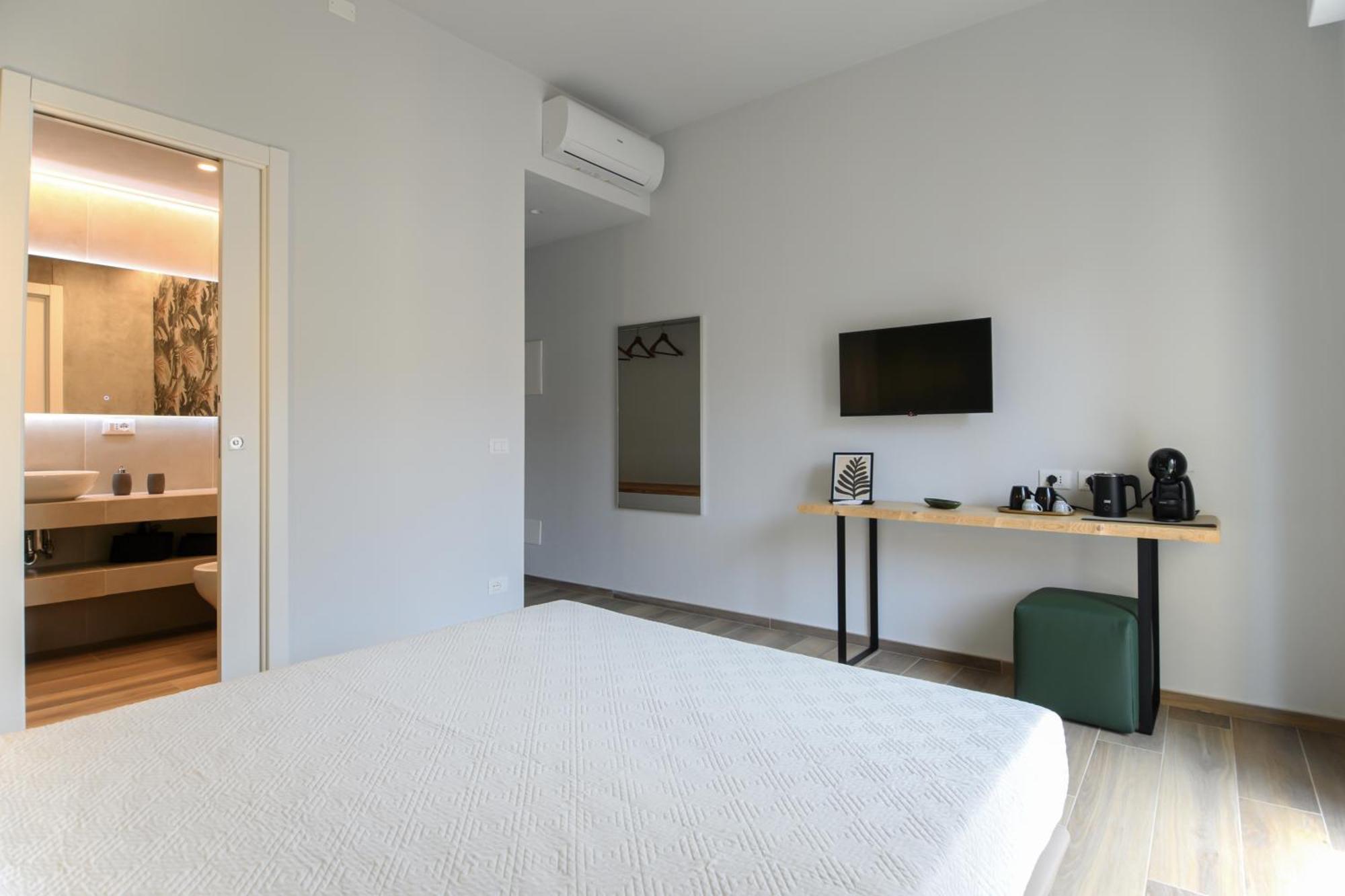 לה ספציה Bianca Elegance Rooms מראה חיצוני תמונה
