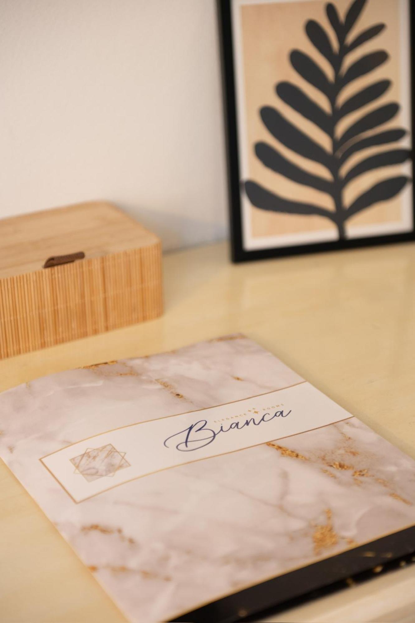 לה ספציה Bianca Elegance Rooms מראה חיצוני תמונה